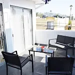 Hollywood Business Apartments